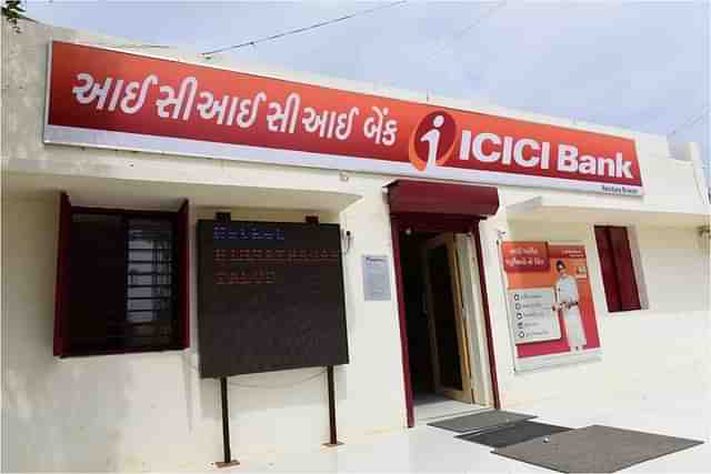 ICICI Bank at Akodara digital village. Photo credit: ICICI Bank/Twitter